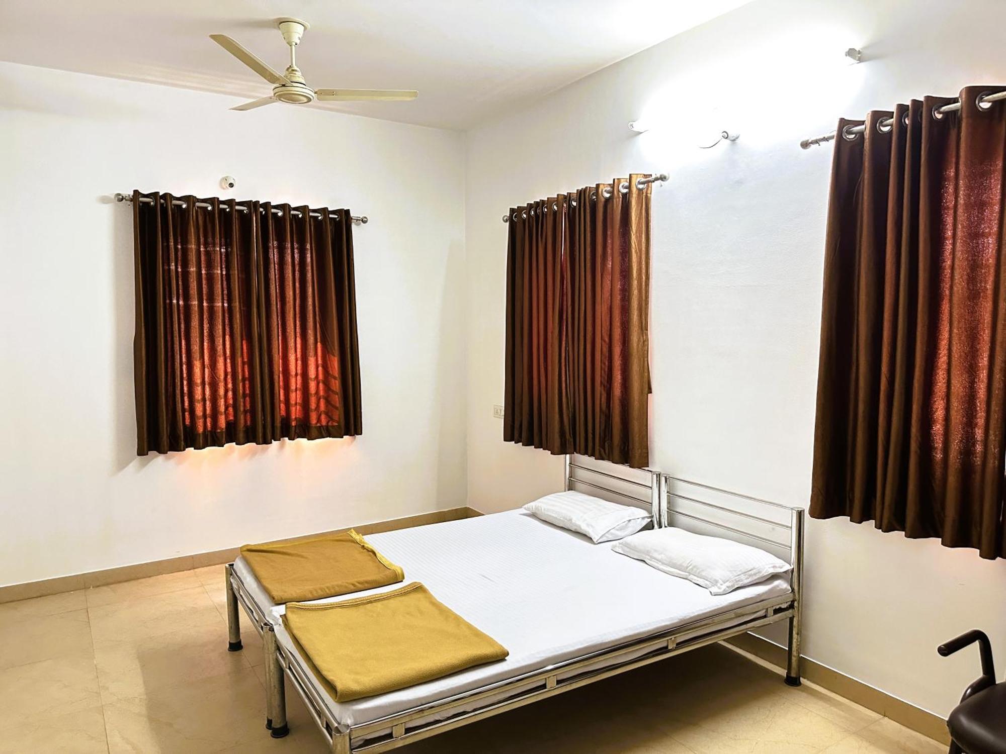 Hotel Ranjan Vadi Bhuj Exterior foto