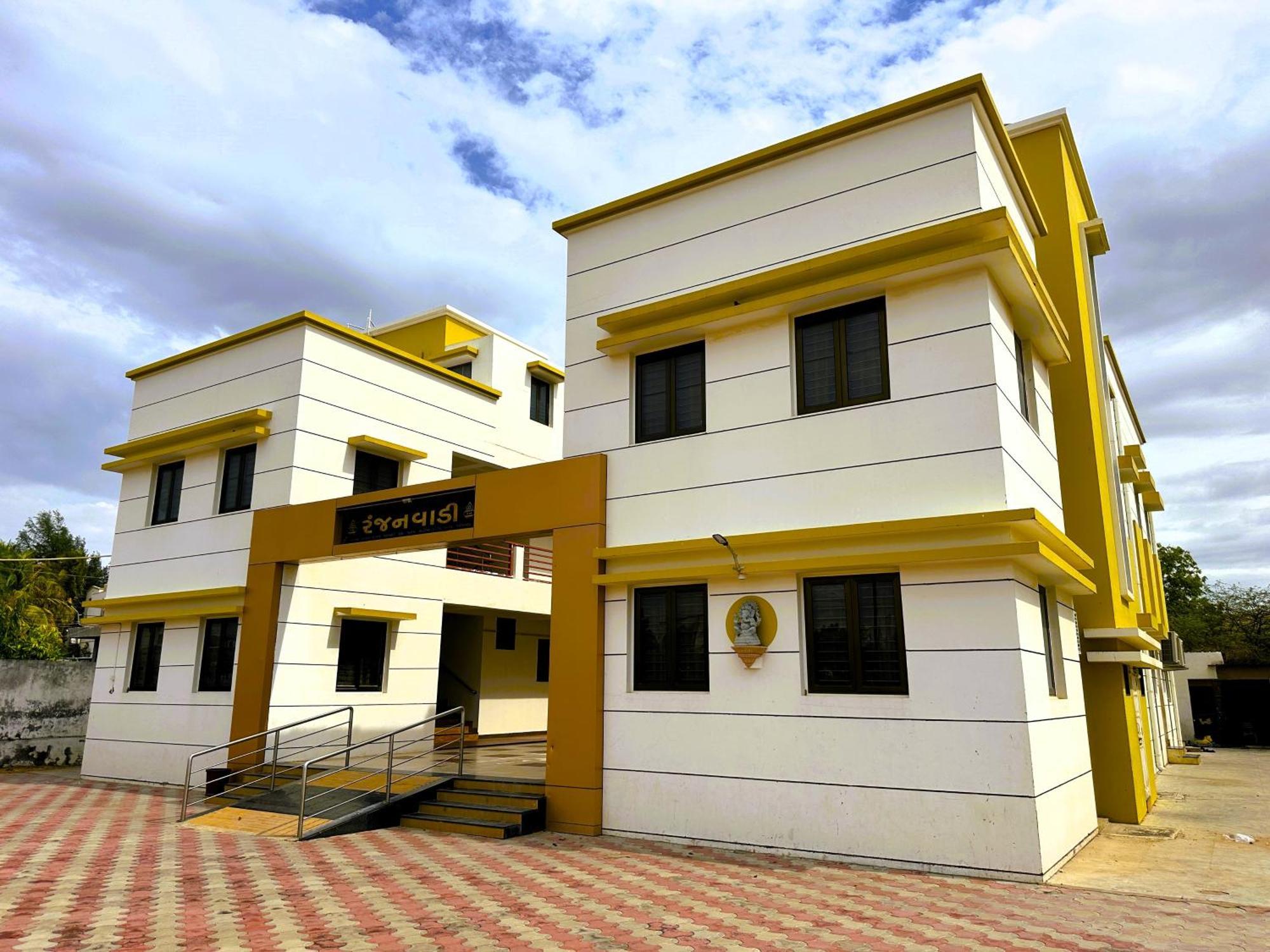 Hotel Ranjan Vadi Bhuj Exterior foto